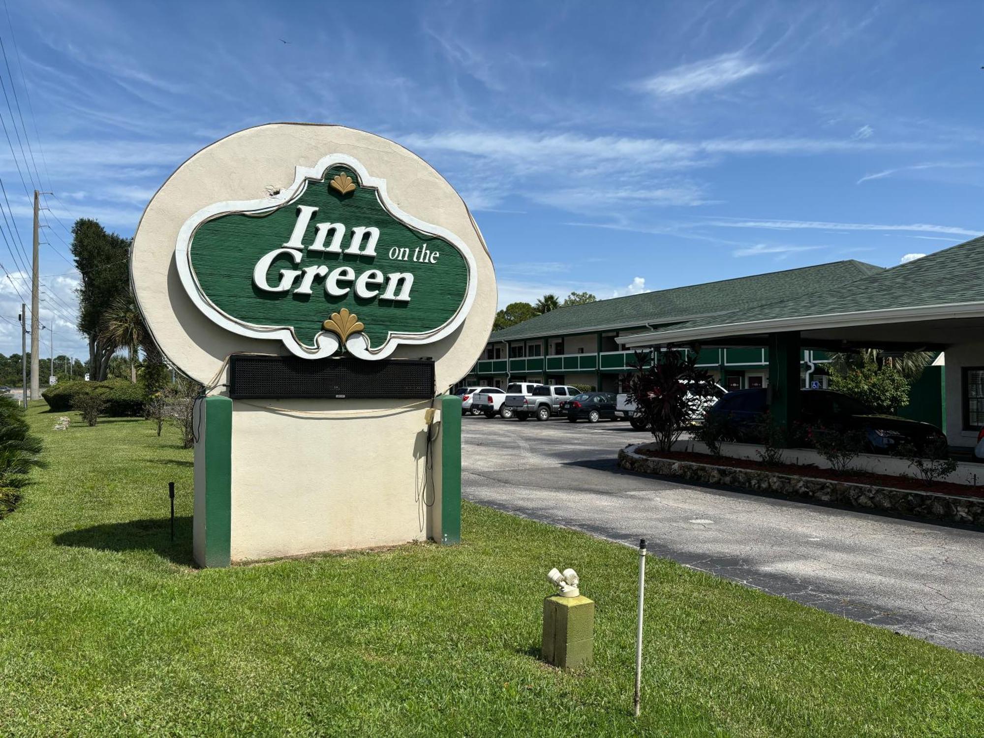 Inn On The Green Florida Таварес Екстериор снимка