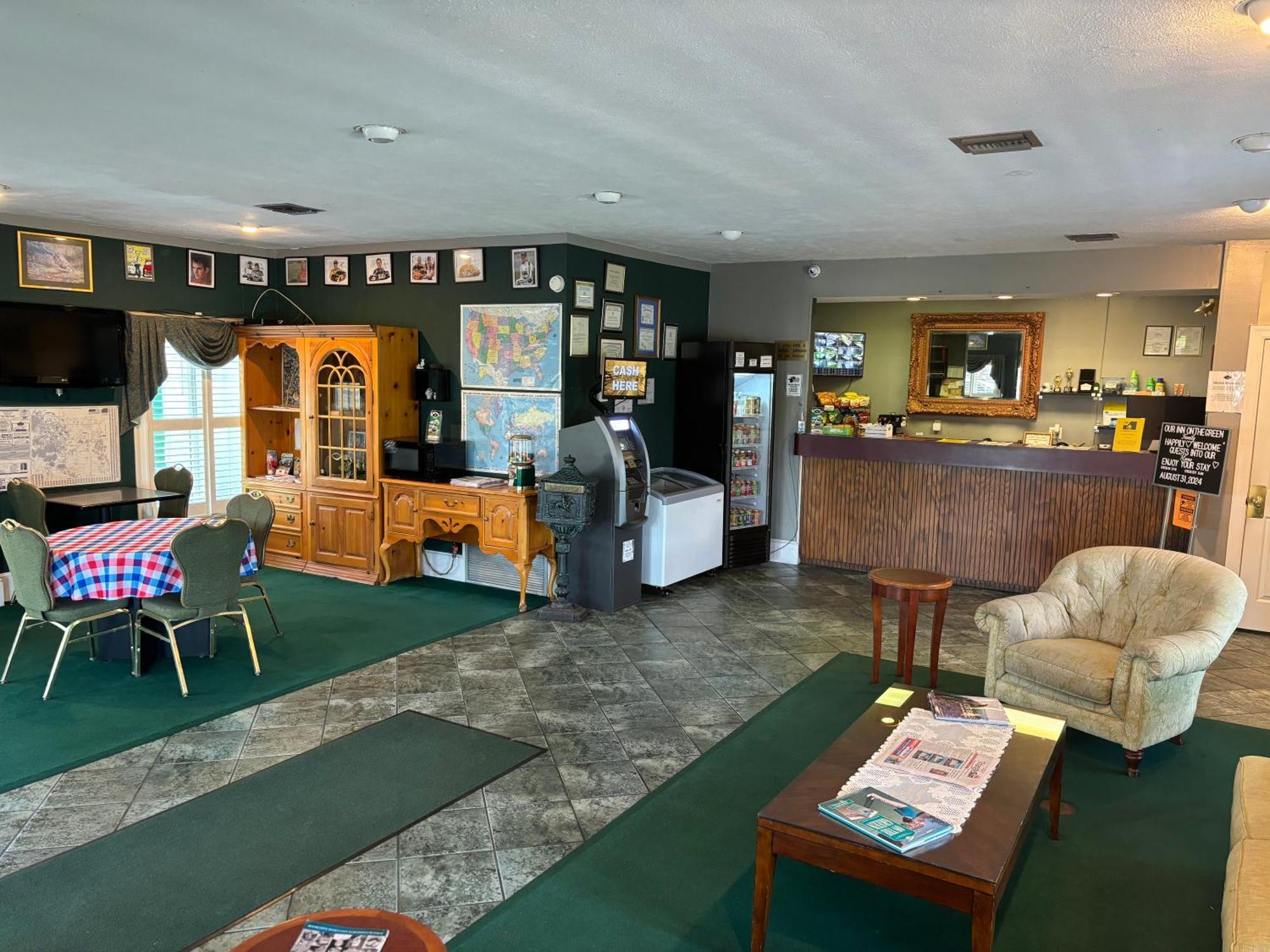Inn On The Green Florida Таварес Екстериор снимка