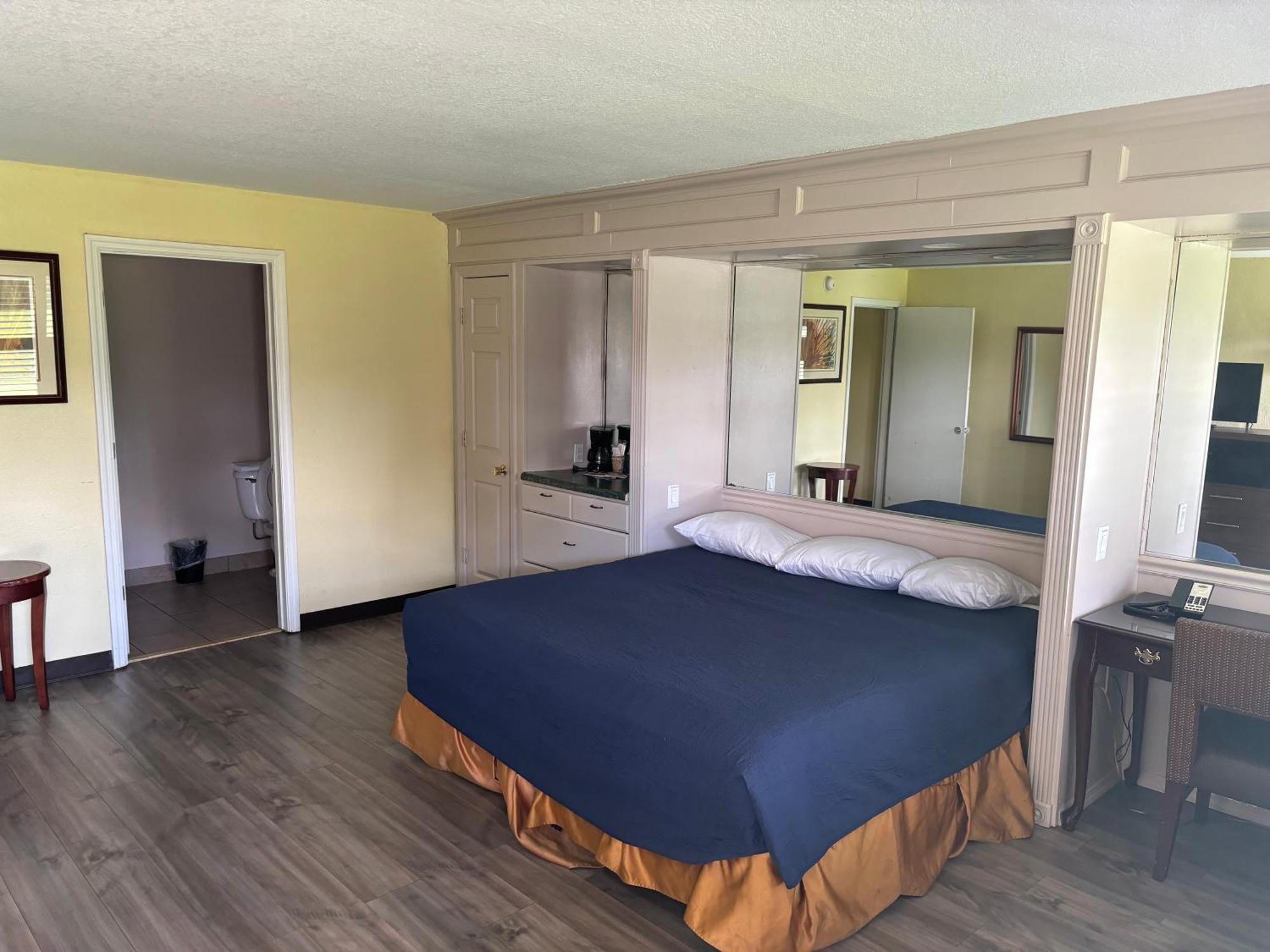 Inn On The Green Florida Таварес Екстериор снимка